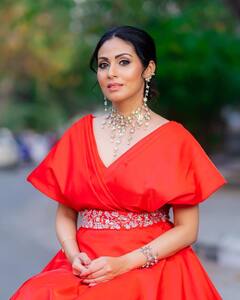 Sadha : ‘கண்ணும் கண்ணும் நோக்கியா..’ அந்நியன் புகழ் நடிகை சதாவின் லேட்டஸ்ட் க்ளிக்ஸ்!