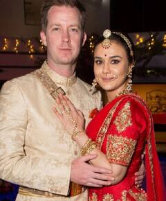 Madhuri Dixit से Shahid Kapoor तक, बॉलीवुड के सुपरस्टार होने के बावजूद भी इन सितारों ने इंडस्ट्री से बाहर की शादी