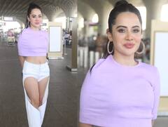 Uorfi Javed Photos: फटी जींस से बनाया दिल, उर्फी जावेद को एयरपोर्ट पर देख फैंस रह गए हक्के-बक्के