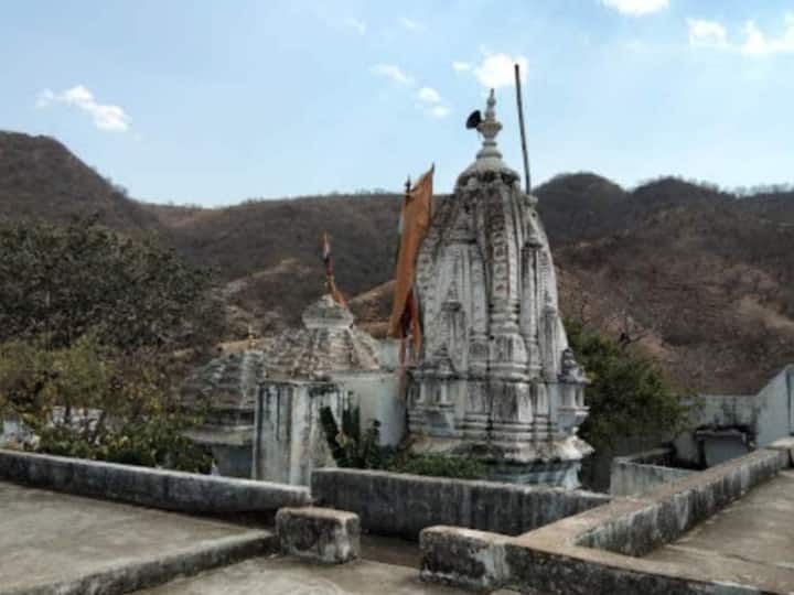 Mahashivratri 2023 Amazing story of Jaipur Bhuteshwar Nath Mahadev Temple built on Amer hill ann Mahashivratri 2023: अद्भुत है पहाड़ी पर बने 2 हजार साल पुराने जयपुर के भूतेश्वर नाथ महादेव मंदिर की कहानी, सारी मनोकामना होती हैं पूरी
