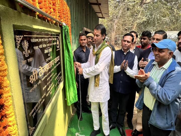 Tej Pratap Yadav News: पीएम नरेंद्र मोदी भी तेज प्रताप यादव से लेते हैं सीख? पर्यावरण मंत्री ने बताई 'चीता' वाली पूरी बात Environment Minister Tej Pratap Yadav gave statement on bringing cheetah by PM Narendra Modi Tej Pratap Yadav News: पीएम नरेंद्र मोदी भी तेज प्रताप यादव से लेते हैं सीख? पर्यावरण मंत्री ने बताई 'चीता' वाली पूरी बात