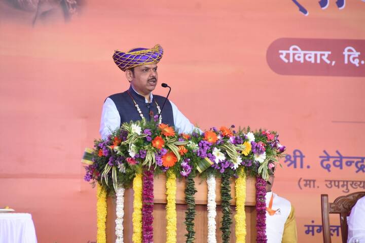 शिवाय याच ठिकाणी देवगिरी, तोरणा, शिवनेरी, राजगड, प्रतापगड, सिंधुदुर्ग, पन्हाळगड आणि विशाळगड या गड–किल्ल्यांची सफर घडविणार आहे.