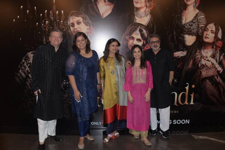 'Heeramandi' is a series starring Aditi Rao Hydari, Richa Chadha, Manisha Koirala, Sonakshi Sinha, Sharmin Segal and Sanjeeda Shaikh.