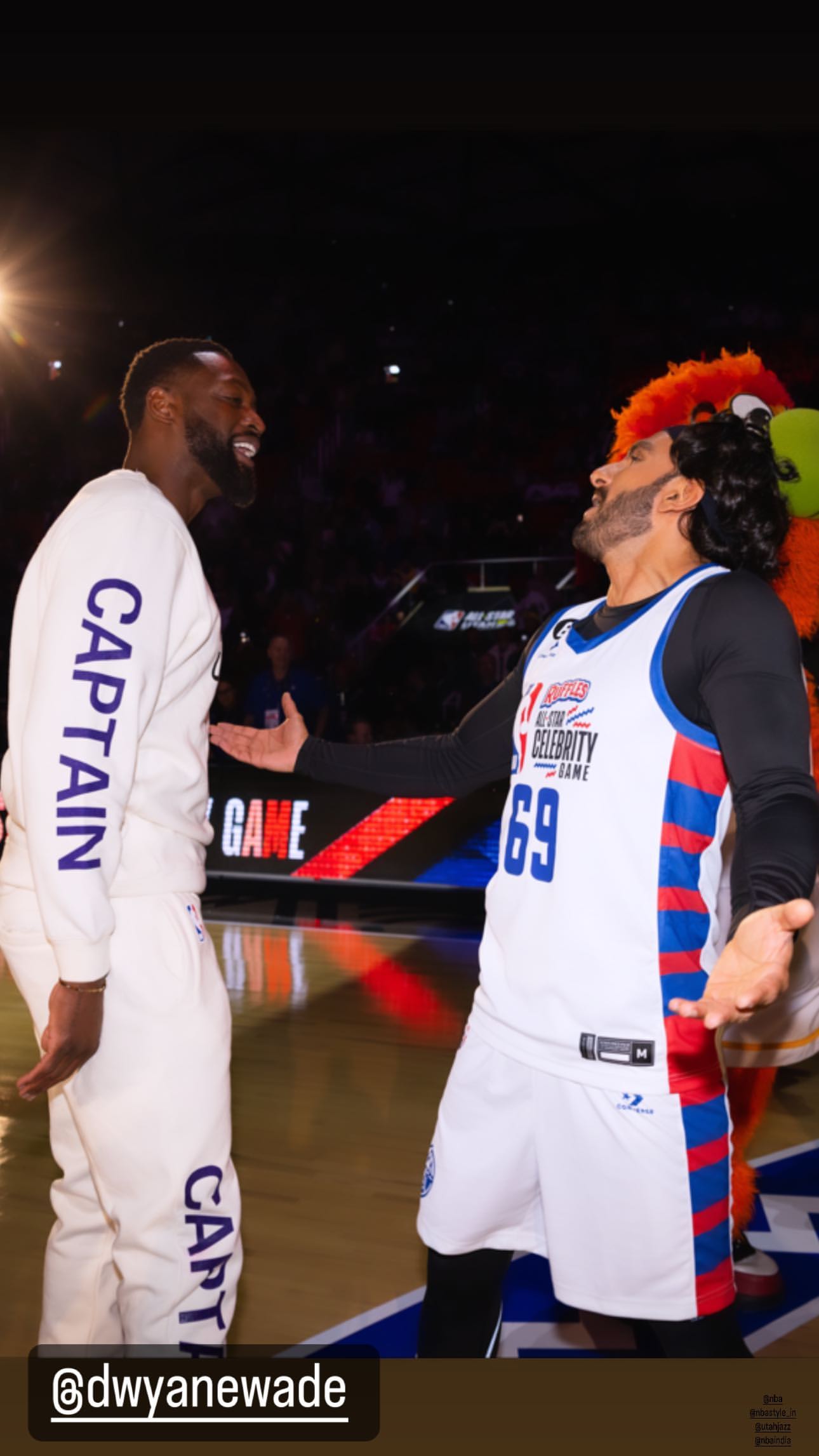 Ranveer Singh Shares A PIC With Hollywood Actor Ben Affleck At NBA All-Star  Celebrity Game