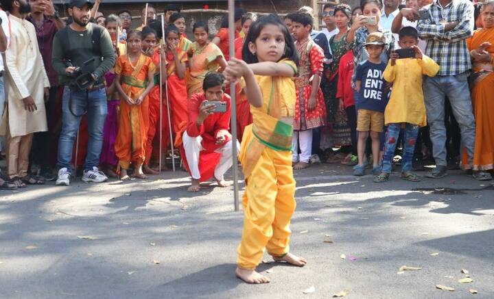 तब्बल 91 स्वराज्यरथांसह पुण्यात शिवशाही पुण्याच्या रस्त्यावर अवतरली होती.