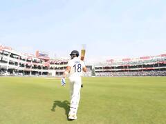 अंतरराष्ट्रीय क्रिकेट में विराट कोहली ने बनाया एक और रिकॉर्ड, सबसे तेज 25000 रन पूरे करने वाले खिलाड़ी बने