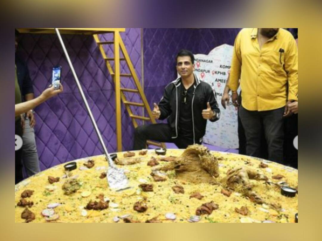 sonu sood name special food thali who eats by 20 people Sonu Sood Special Thali: भारतातील सर्वात मोठ्या थाळीला सोनू सूदचं नाव; अभिनेत्यानं शेअर केली खास पोस्ट