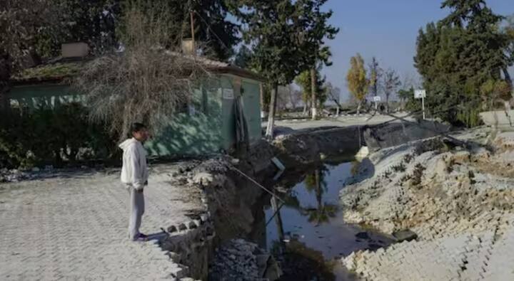 तुर्कीमध्ये 38 हजार आणि सीरियामध्ये 5 हजारहून अधिक जणांचा मृत्यू झाल्याची माहिती समोर आली आहे.