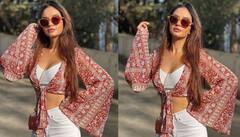 Anushka Sen: ਇੰਨਾ ਛੋਟਾ ਟਾਪ ਪਾ ਕੇ ਸੈਰ ਲਈ ਨਿਕਲੀ ਅਨੁਸ਼ਕਾ ਸੇਨ, 20 ਸਾਲ ਦੀ ਉਮਰ 'ਚ ਚਲਾਇਆ ਖੂਬਸੂਰਤੀ ਦਾ ਜਾਦੂ