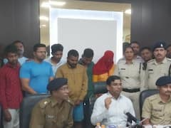 शौक पूरी करने के लिए बच्चों से करवाते थे चोरी, गिरोह के 8 सदस्य गिरफ्तार, 26 लाख के कीमती जेवर बरामद