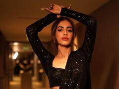 Photo : प्रिया बॅनर्जीचे काळ्या साडीतील फोटो पाहिले का?