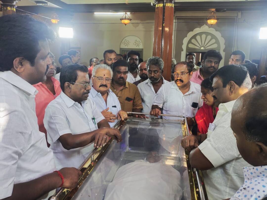 முன்னாள் அமைச்சர் உபயதுல்லாவின் மறைவால் சோகவீடாக மாறிய திருமண வீடு