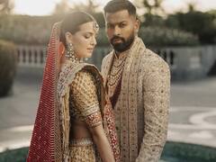 Photos: उम्र में बड़ी हैं इन पांच दिग्गज भारतीय क्रिकेटर्स की पत्नियां, लिस्ट में कोहली-अनुष्का भी शामिल