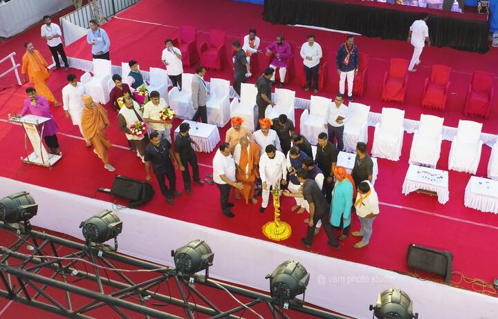 येणाऱ्या 7 दिवसांमध्ये लाखो लोक या लोकोत्सवात भेट देतील आणि हा लोकोत्सव पर्यावरण रक्षणाची चळवळ होईल, असा विश्वास मुख्यमंत्री एकनाथ शिंदे यांनी व्यक्त केला.