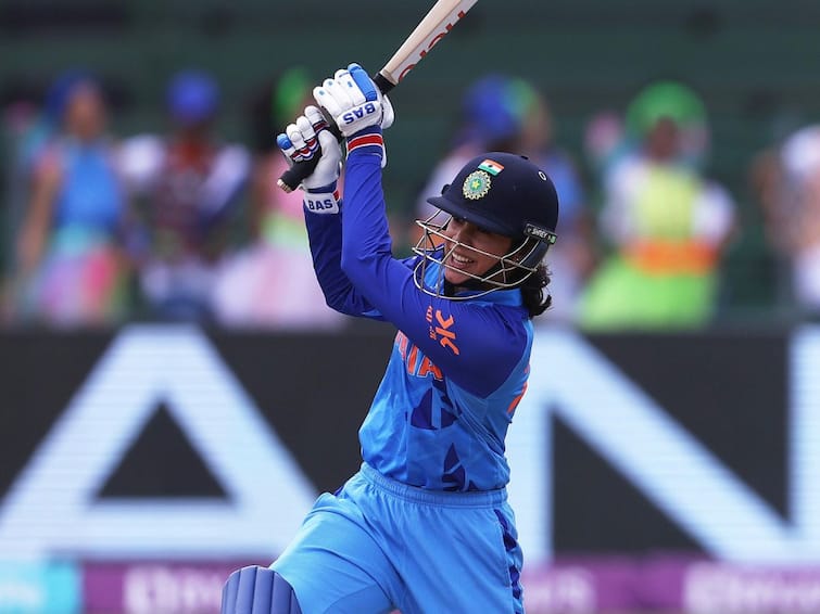 with smiriti mandhana unbeaten half century india post 156 runs as target for ireland in womens t20 worldcup Womens T20 worldcup: பொளந்து கட்டிய ஸ்மிருதி மந்தனா.. அயர்லாந்துக்கு 156 ரன்கள் இலக்கு.. அரையிறுதிக்கு செல்லுமா இந்தியா?