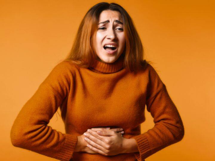 what is the cause of loose motion in changing weather stomach disturb