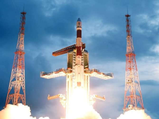 Chandrayaan 3 Mission Moon ISRO Completed The Lander Test Successful |  Chandrayaan-3: मिशन मून के और करीब पहुंचा ISRO, इस टेस्ट में भी पास हुआ  'चंद्रयान-3', जून में हो सकती है लॉन्चिंग