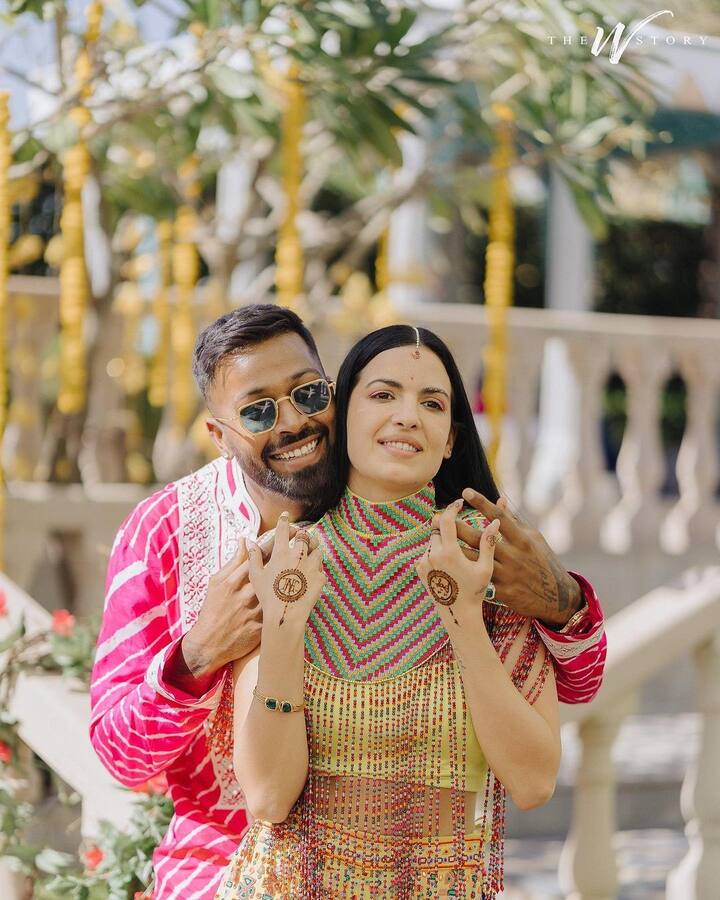 The 2020 New Year began with Hardik and Natasa's engagement aboard a yacht. They got married in a private ceremony during COVID-19 pandemic. (Images Source: Instagram/hardikpandya93)