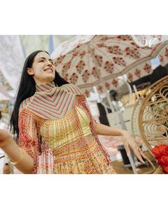 Hardik Pandya : ‘மருதாணி விழியில் ஏன்..’ ஹர்திக் பாண்டியாவின் மெஹந்தி விழா க்ளிக்ஸ்!