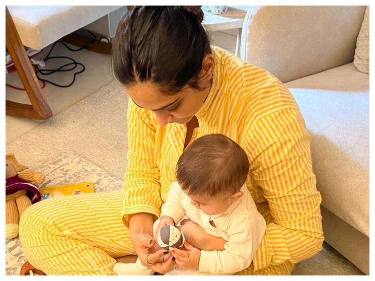 Sonam Kapoor Shares Video Of Son Vayu As He Turns Six Months Old, Calls Him 'Biggest Blessing' Sonam Kapoor Shares Video Of Son Vayu As He Turns Six Months Old, Calls Him 'Biggest Blessing'