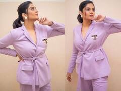 Anchor Sreemukhi: ఓరచూపులతో కవ్విస్తున్న యాంకర్ శ్రీముఖి