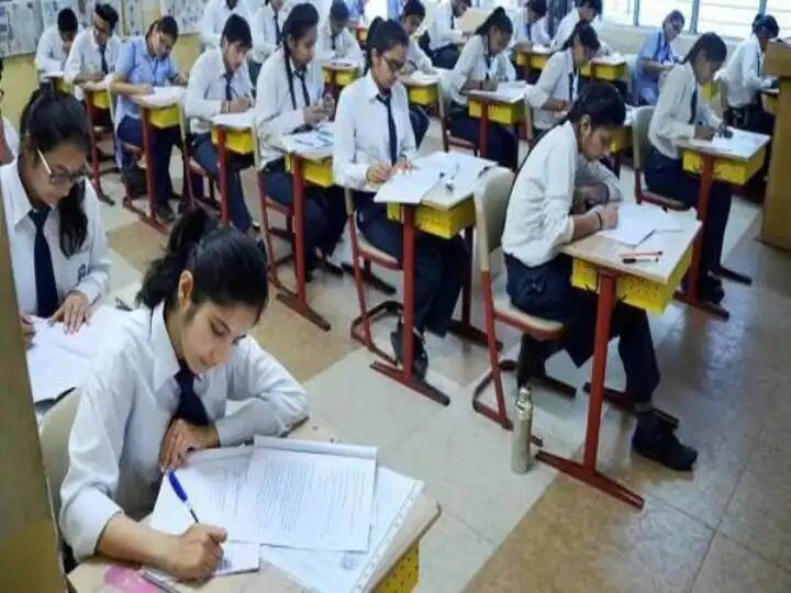 Punjab Board Class 12 Exams Today Education Minister Harjot Singh Bains Said School Education Department PSEB Exams 2023: आज से शुरू हो रही हैं पंजाब बोर्ड 12वीं की परीक्षाएं, नकल रोकने के लिए किए गए ये इंतजाम