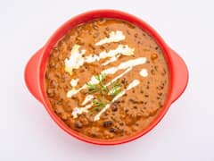 वेज में मेहमानों को कुछ स्पेशल खिलाना है तो बनाएं पंजाबी स्टाइल दाल बुखारा