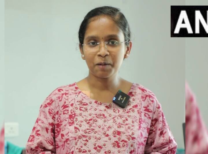 Kerala 17 Year Old Girl Devanand in Thrissur Donates a part of her liver to save ailing father Organ Donation: वाह बेटी! पिता को बचाने के लिए लिवर किया दान, डॉक्टर ने बताया अब कैसी है हालत