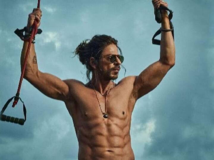 'पठाण' या सिनेमाने नुकताच 'बाहुबली 2'चा रेकॉर्ड मोडला आहे.
