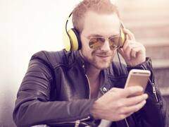 बिना पैसा खर्च किए इन पॉपुलर म्यूजिक ऐप्स पर सुन सकते हैं फ्री में गाने, ये ट्रिक आएगी काम