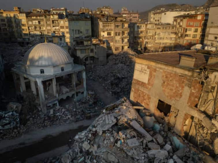 3 Dead, Hundreds Hurt As Fresh Earthquake Hits Turkiye, UN Pledges More Support: Top Points