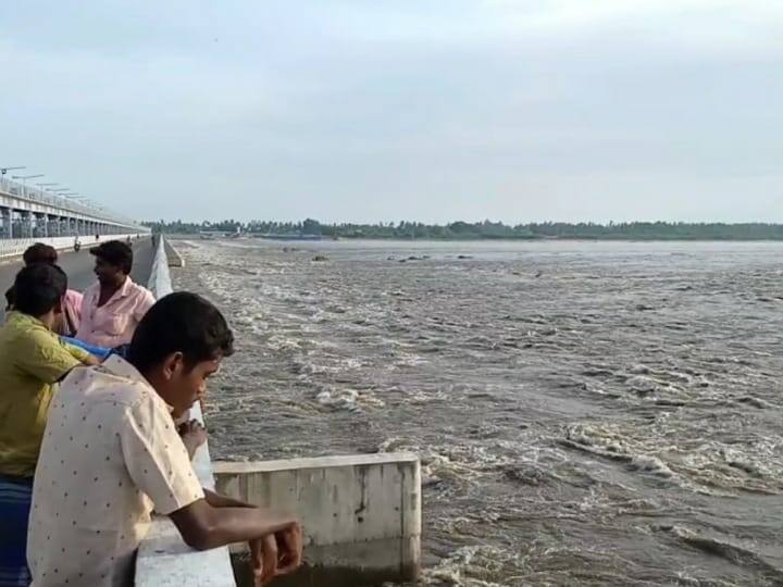 Karur Periya Andang temple barrage collapses TNN கரூர் பெரிய ஆண்டாங் கோவில் தடுப்பணைக்கு நீர்வரத்து  குறைவு