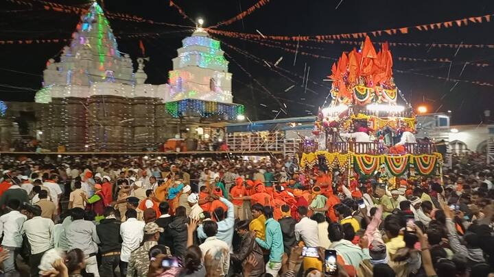 कोविड निर्बंध हटल्यानंतर मोठ्या उत्साहात हा रथोत्सव साजरा करण्यात आला.