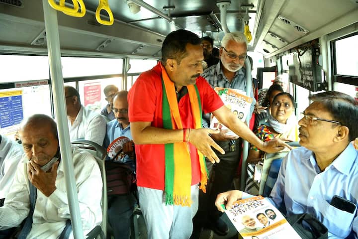 या प्रवासादरम्यान त्यांनी मतदानाचं आवाहन केलं.
