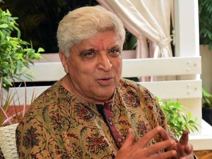 Javed Akhtar : पाकिस्तान नागरिकांना जावेद अख्तर यांनी धार्मिक ध्रुवीकरण, दहशतवादाच्या मुद्यावर आरसा दाखवला.