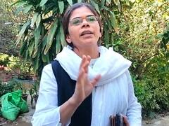 सपा से निष्कासन के फैसले को ऋचा सिंह ने दी चुनाव आयोग में चुनौती, कहा- पक्ष जाने बिना निकालना अलोकतांत्रिक