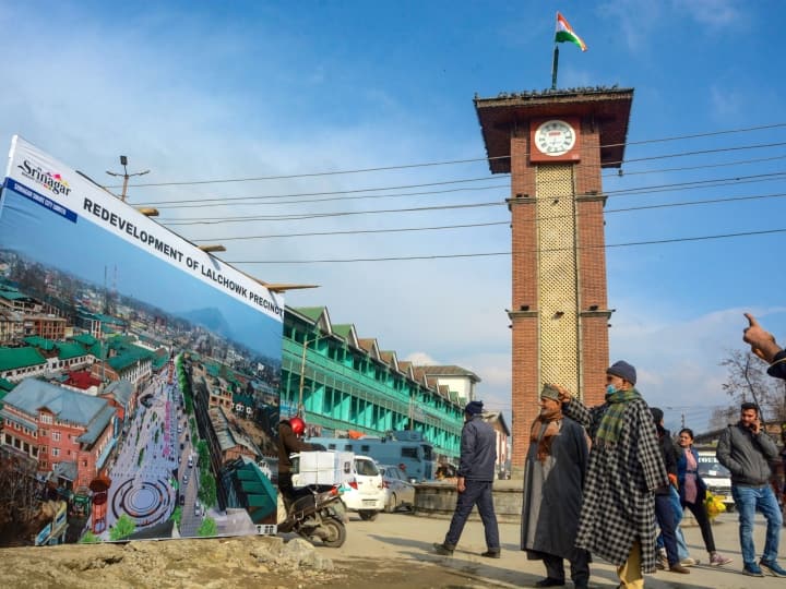 Jammu Kashmir Property Tax to be imposed in municipal areas from April 1 National Conference opposes move Jammu-Kashmir: 1 अप्रैल से लागू होगा संपत्ति कर, टैक्स नहीं चुकाने पर देना होगा इतना जुर्माना, नेशनल कॉन्फ्रेंस ने किया विरोध