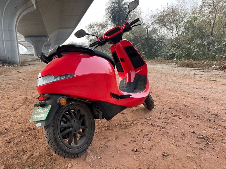 Ola S1 Pro MoveOS 3 Review: Living With This Fast Electric Scooter