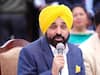Punjab: CM मान ने जूनियर इंजीनियर-क्लर्क को सौंपे नियुक्ति पत्र, कहा- 'सिर्फ 11 महीने में 26478 युवाओं को नौकरी'