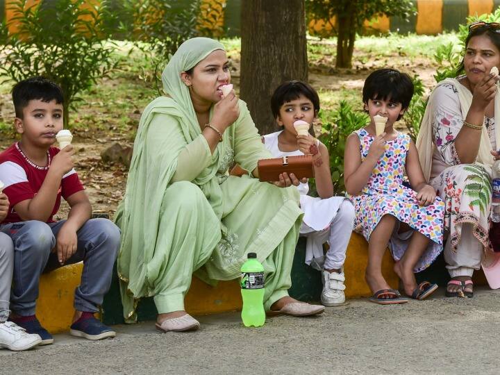 शहर में 26 फरवरी 2006 को अधिकतम तापमान 34.1 डिग्री सेल्सियस और 17 फरवरी 1993 को अधिकतम तापमान 33.9 डिग्री सेल्सियस दर्ज किया गया था.(फोटो-PTI)