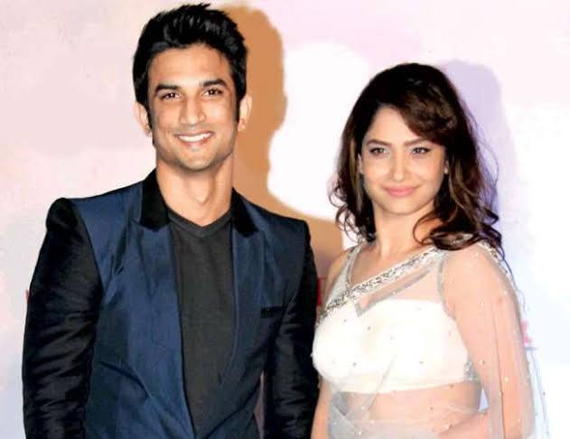 टेलीविजन की मशहूर अदाकारा अंकिता लोखंडे का सुशांत सिंह राजपूत के साथ में ब्रेकअप हो गया था. जिसके बाद में एक्ट्रेस खुद को संभाल ही नहीं पा रही थी. बता दें कि एक्ट्रेस ने यह तक कह दिया था कि वह अपनी फैमिली की वजह से जिंदा है वरना जिंदा रह नहीं पाती. (Photo- Instagram)