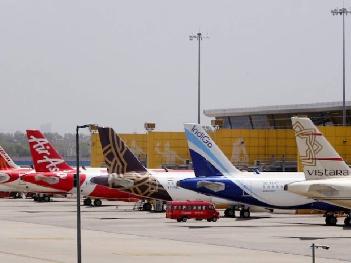 Aviation Sector India  sets new record in february 4.45 lakh passengers travel daily know details Air Travel in India: एविएशन सेक्टर में बढ़त के शानदार संकेत, फरवरी में हर दिन रिकार्ड पैसेंजर्स की यात्रा, जानें