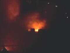 मुंबईच्या कमला नगरच्या झोपडपट्टीमध्ये भीषण आग; 25 हून अधिक घरं आगीच्या भक्ष्यस्थानी