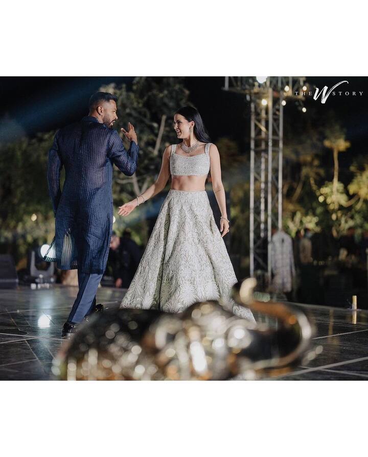 The wedding ceremony was held with all the rituals including sangeet and haldi. Recently, the couple has shared some pictures from the Sangeet ceremony and their fans cannot keep calm. (Image Source: Instagram)