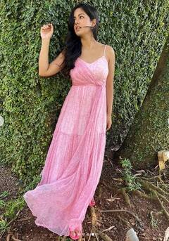 Ishita Dutta: ਅਦਾਕਾਰਾ ਇਸ਼ਿਤਾ ਦੱਤਾ ਗੁਲਾਬੀ ਗਾਊਨ 'ਚ ਦਿਖੀ ਸ਼ਾਨਦਾਰ, ਬੋਲਡ ਅੰਦਾਜ਼ 'ਤੇ ਪ੍ਰਸ਼ੰਸਕਾਂ ਨੇ ਕੀਤੀ ਪਿਆਰ ਦੀ ਵਰਖਾ