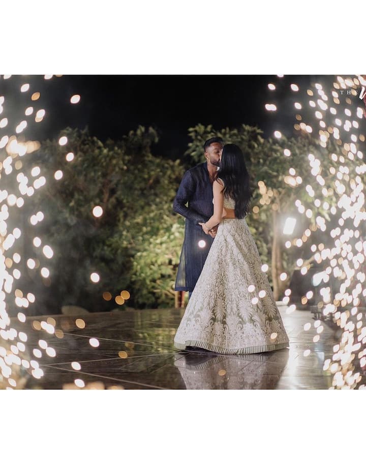 In front of their loved ones and at a Christian wedding ceremony in Udaipur, dancer Natasa Stankovic and cricketer Hardik Pandya renewed their vows to one another. (Image Source: Instagram)