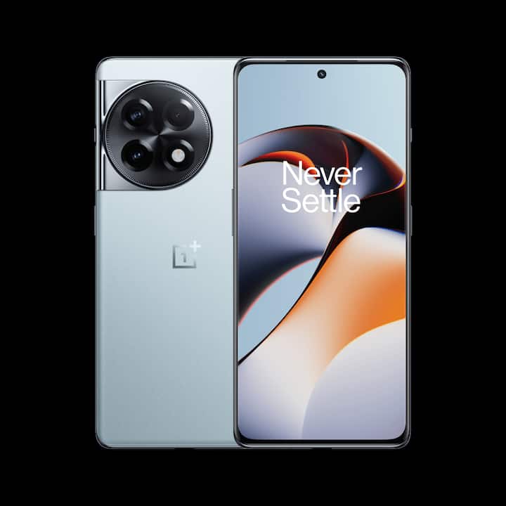 OnePlus 11R में ADFR 2.0 टेक्नोलॉजी के साथ 6.7-इंच की 120Hz सुपर फ्लूइड डिस्प्ले, क्वालकॉम स्नैपड्रैगन 8 Gen 1 SoC के साथ 16GB तक रैम और 256GB की इंटरनल स्टोरेज दी गई है. OnePlus 11R 5G में ट्रिपल कैमरा है, जिसमें 50MP का मैन कैमरा, 8MP का अल्ट्रा-वाइड-एंगल लेंस और 2MP का मैक्रो लेंस शामिल है. फोन के फ्रंट में 16MP का कैमरा है. यह 5,000 एमएएच की बैटरी और 100W SuperVOOC चार्ज को सपोर्ट करता है.