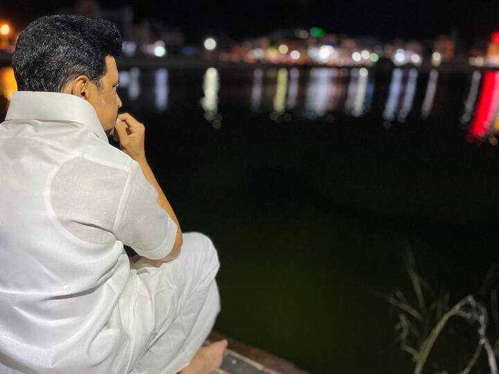 He recalled how Karunanidhi mentioned about the movement of water in the pond against the current in the movie Nenjukku Needhi (Credit: Twitter/@CMOTamilnadu)