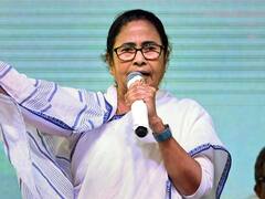 अडानी विवाद पर ममता का वार, कहा- LIC, SBI को निजी कंपनियों में निवेश की अनुमति दे रही सरकार