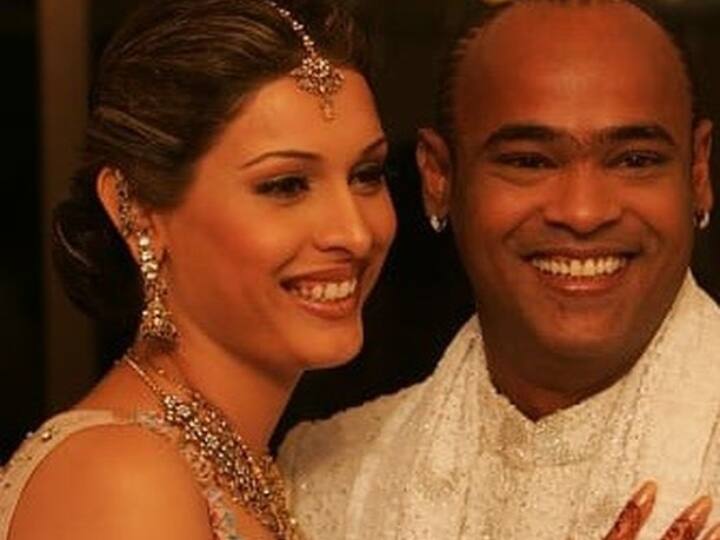 भारतीय टीम के पूर्व क्रिकेटर विनोद कांबली अपनी पहली पत्नी नोएला लैविस से तलाक ले चुके थे. इसके बाद उनका अफेयर फैशल मॉडल आंद्रया हैविट से शुरू हुआ. इस रिलेशनशिप में दोनों ने का एक बेटा हुआ. हालांकि बेटे के जन्म के बाद कांबली ने आंद्रया से शादी कर ली थी.